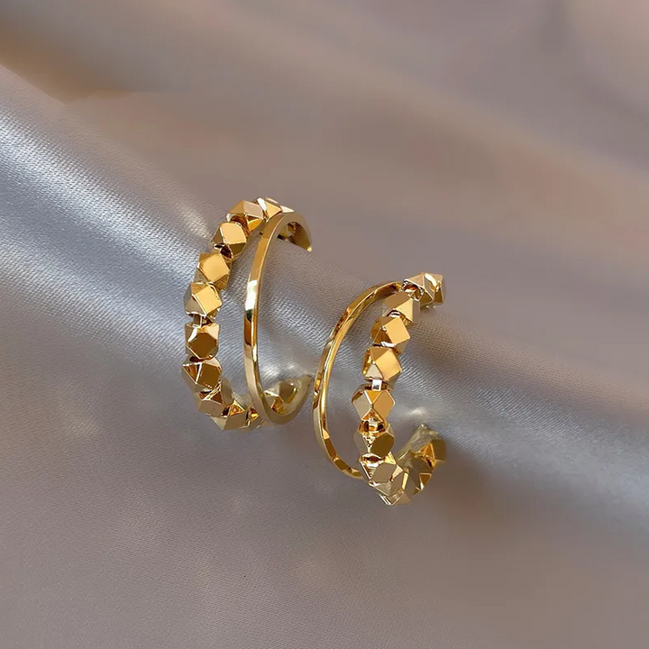 Elegant gold-plated earrings with cubic zirconia