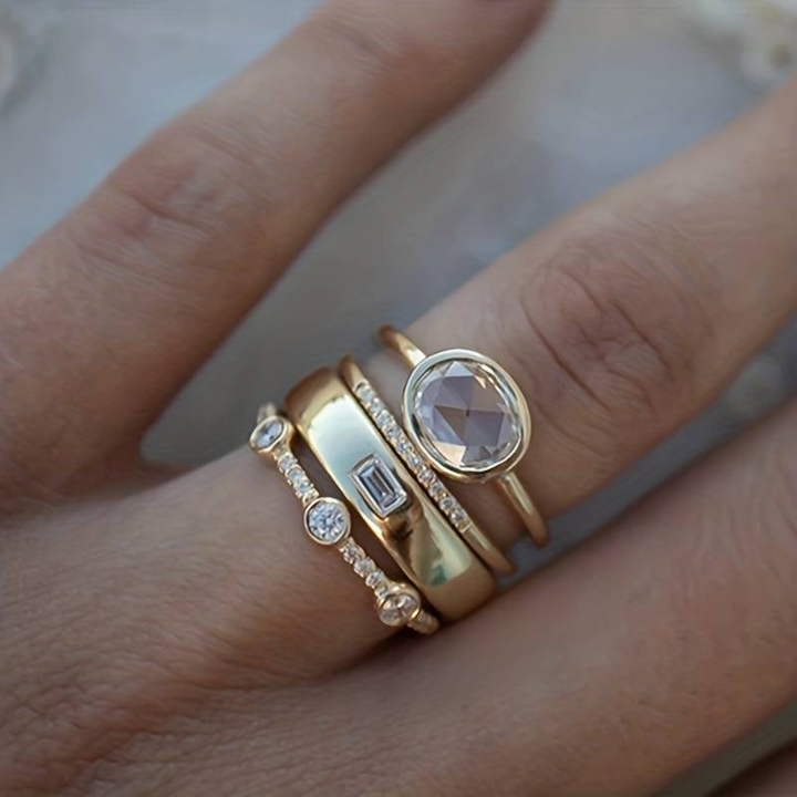 Classy Gold & Zirconia Ring Set